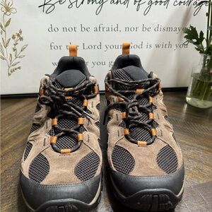 Merrell Brown and Black Hiking Shoes Men SZ 13- like new. Box 13